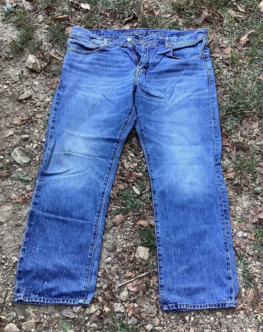 American Eagle Original Straight Jeans Mens 38x30 Medium Wash Denim Blue 38x30